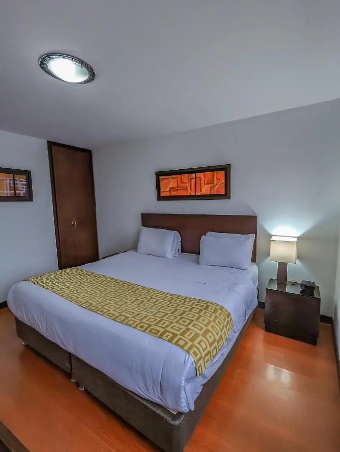 Hotel Charlotte Suite 26 Bogota 3*,